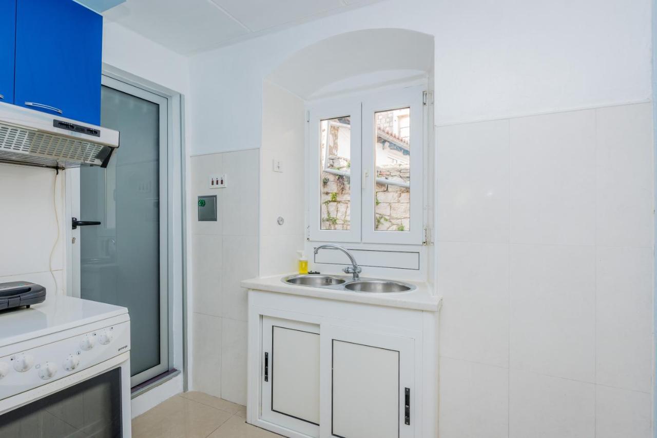 Apartment Mirko&Mimi สปลิท ภายนอก รูปภาพ