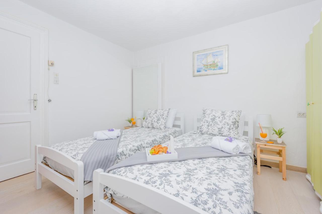 Apartment Mirko&Mimi สปลิท ภายนอก รูปภาพ