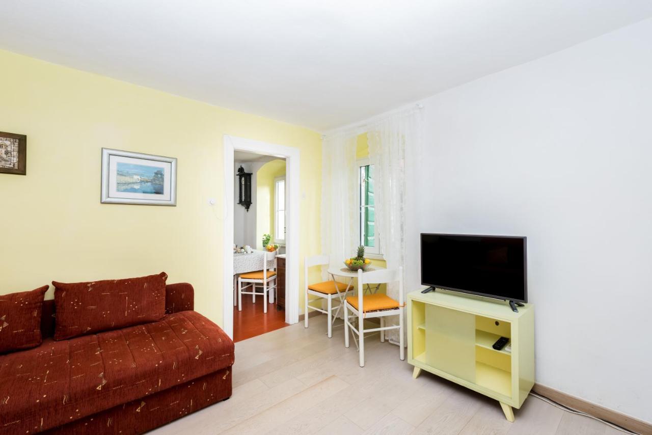 Apartment Mirko&Mimi สปลิท ภายนอก รูปภาพ