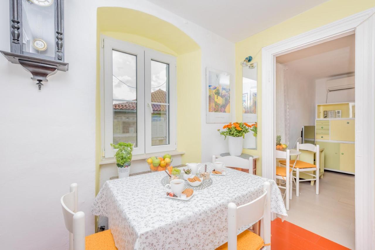Apartment Mirko&Mimi สปลิท ภายนอก รูปภาพ